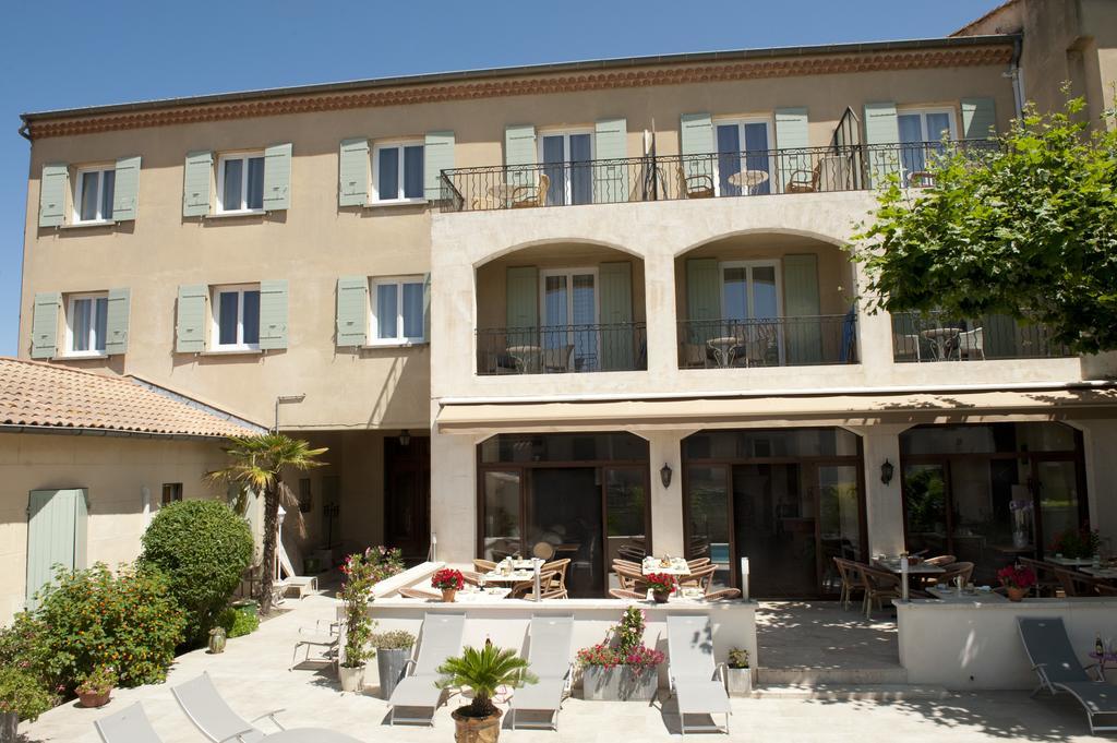 מלון Saint-Rémy-de-Provence Le Castelet Des Alpilles מראה חיצוני תמונה